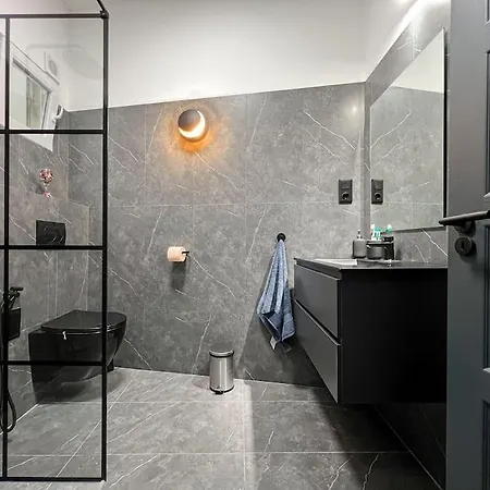 Ludovika 93 M2 Apartment Budapest